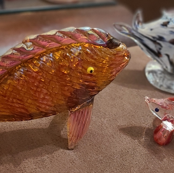Hand Blown Glass Sea Fish Figurines - Picture 2 of 5